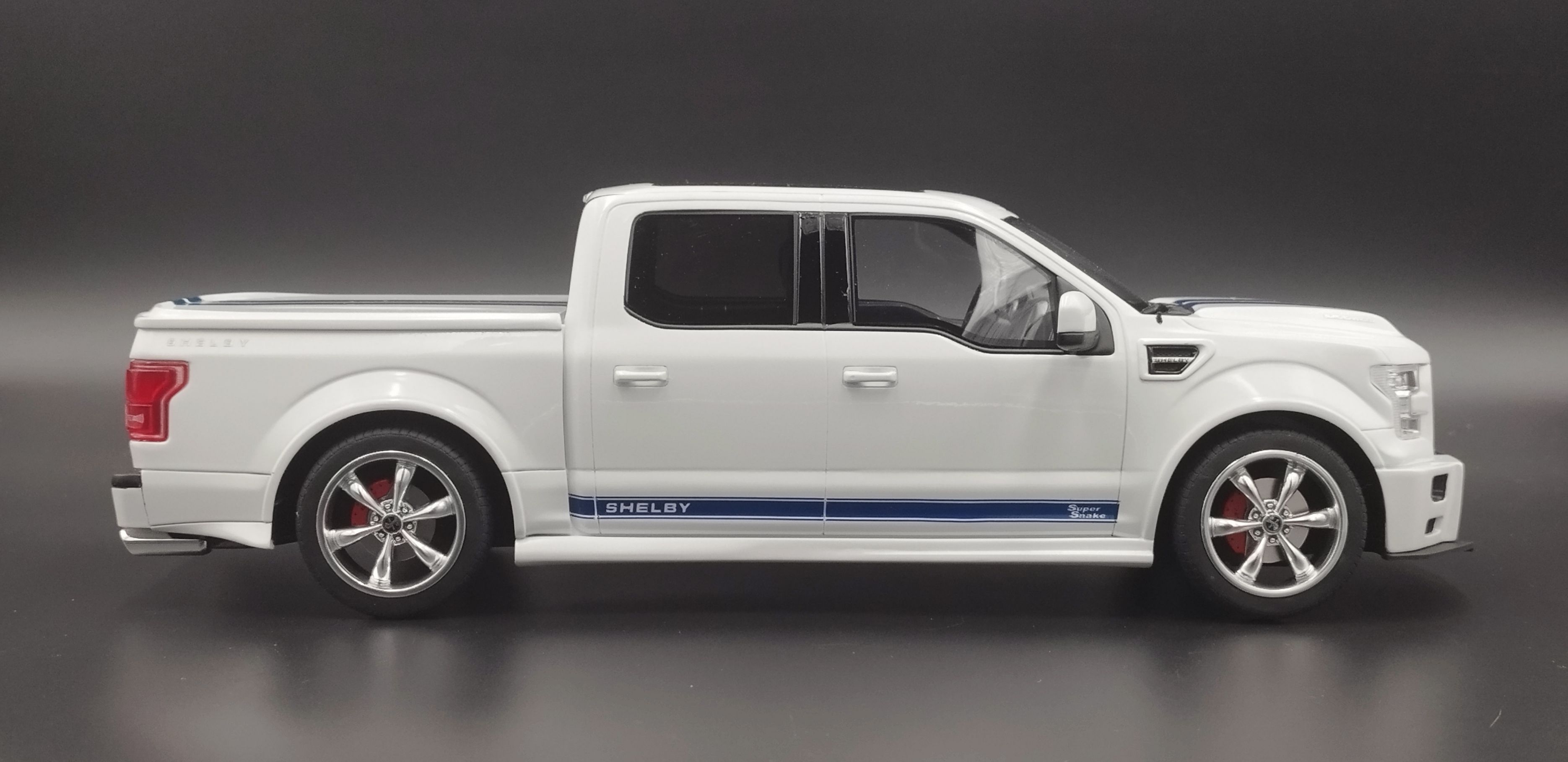 1:18 GT Spirit 2019 Ford Shelby F-150 Super Snake 507/1100