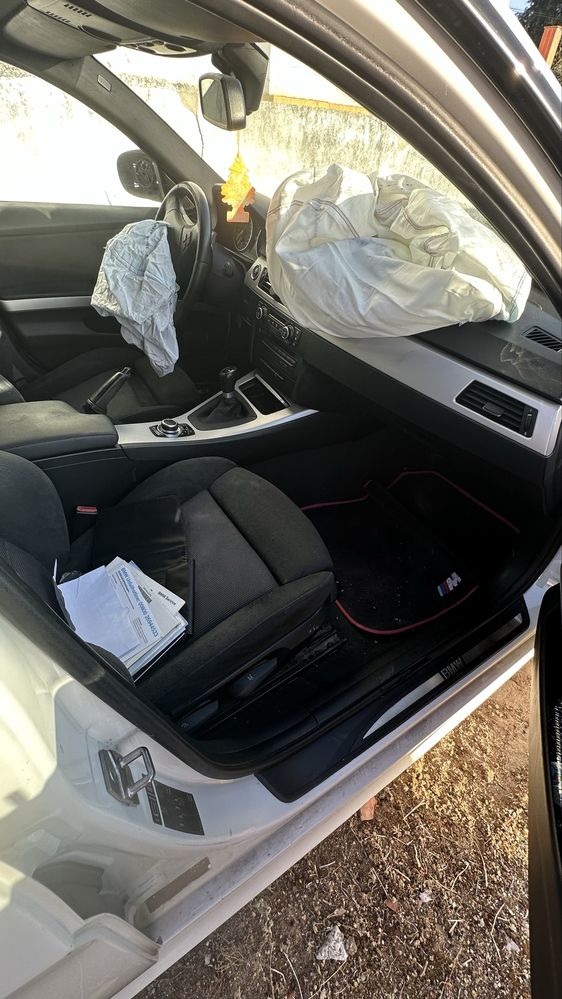 Vendo bmw 320 acidentado