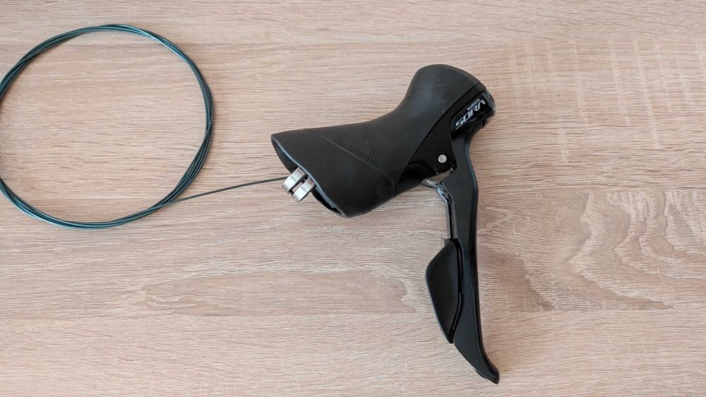 Правый дуал Shimano Sora ST-R3000 (9 speed)