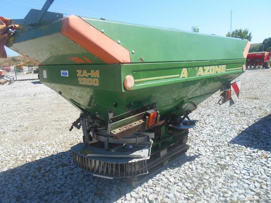 Espalhador de adubo amazone de 2.200L