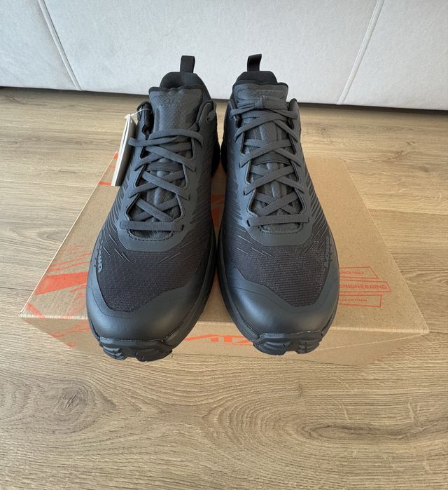 Buty sportowe LOWA Fortux
