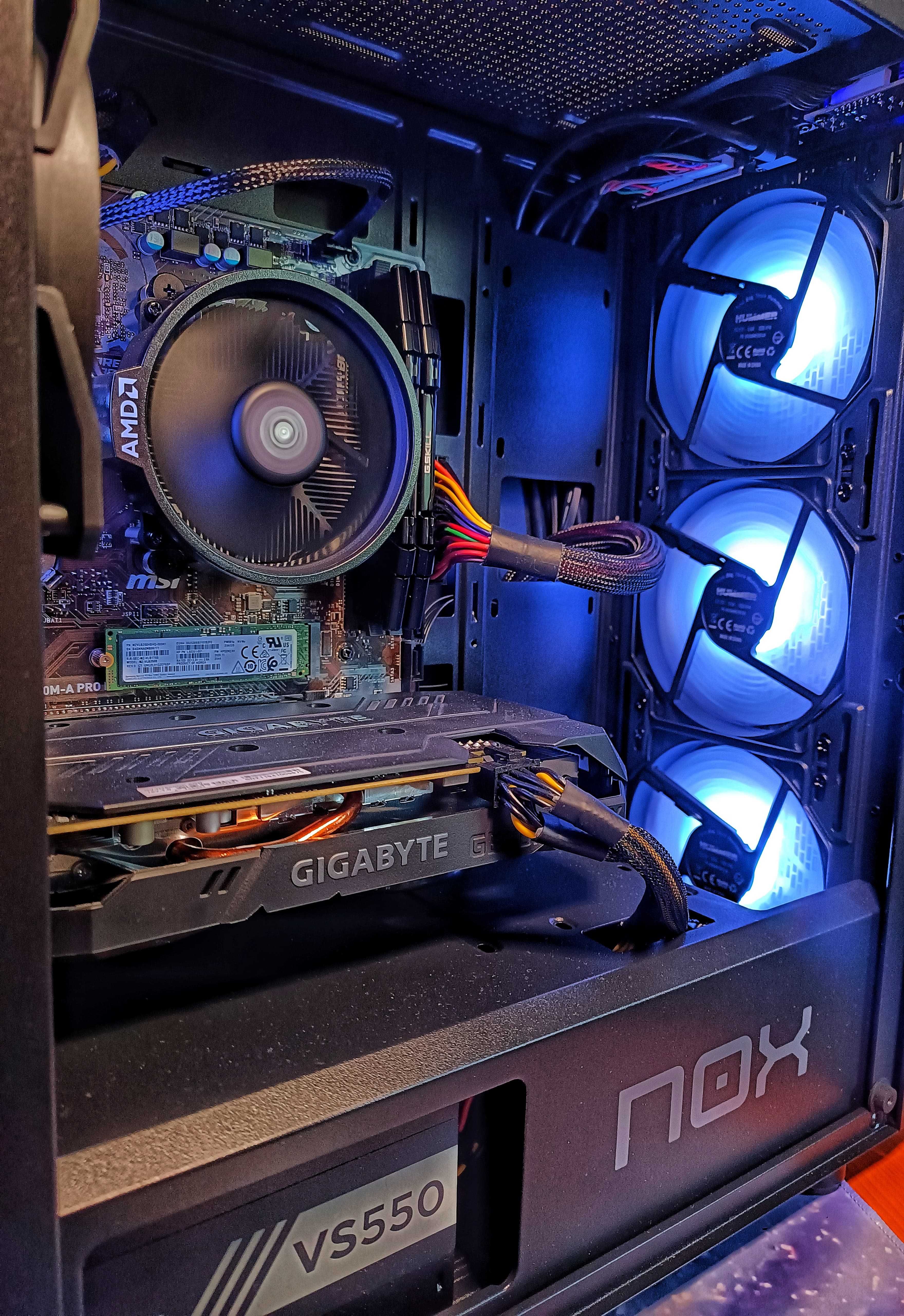 PC Ryzen 5 3600 | GTX Gigabyte 1660 | 256GB M2 | 16GB RAM