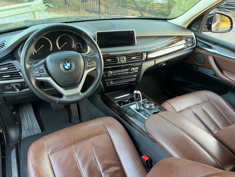 BMW X5 xDrive35d 2016 року