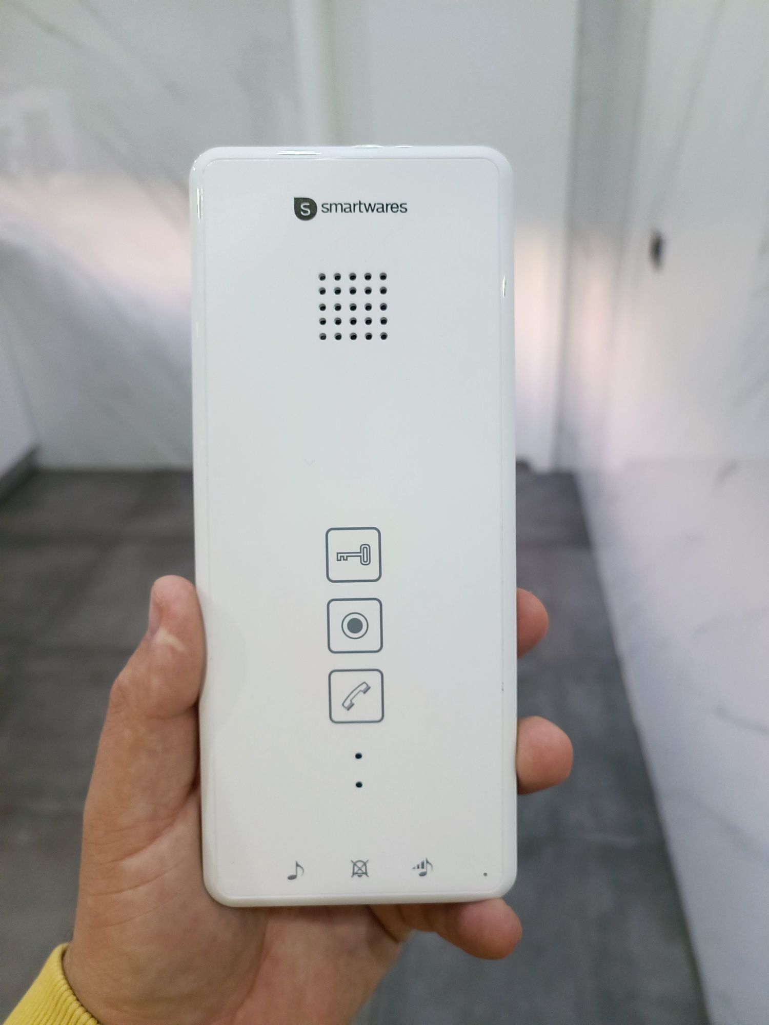 Sistema de áudio e vídeoporteiros SMARTWARES DIC-21102