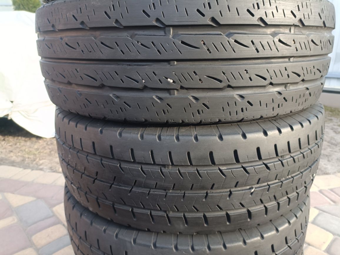 Michelin 205/65 R16c Uniroyal шини літні