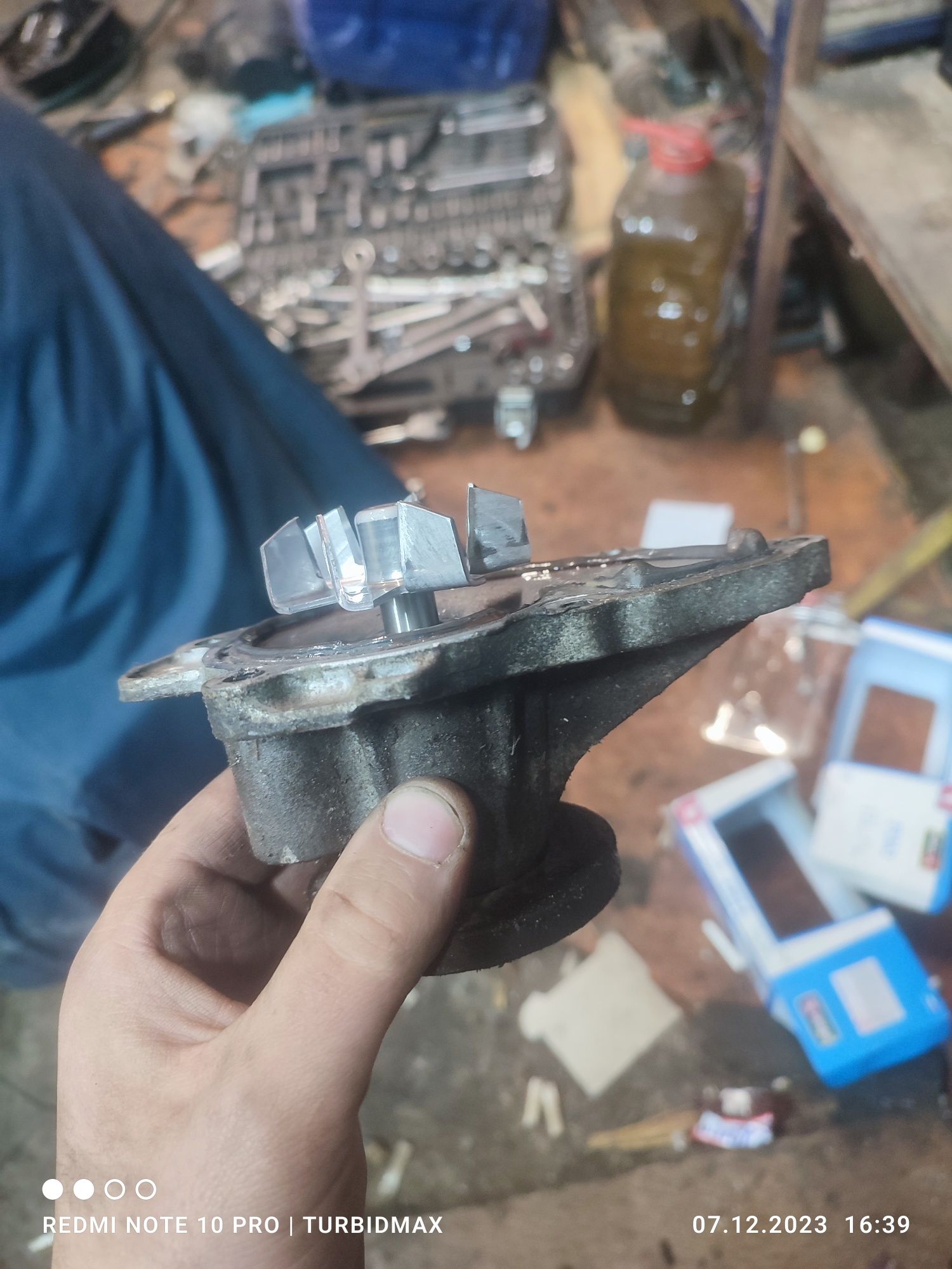 Помпа TOYOTA CAMRY 40 06-11 Original