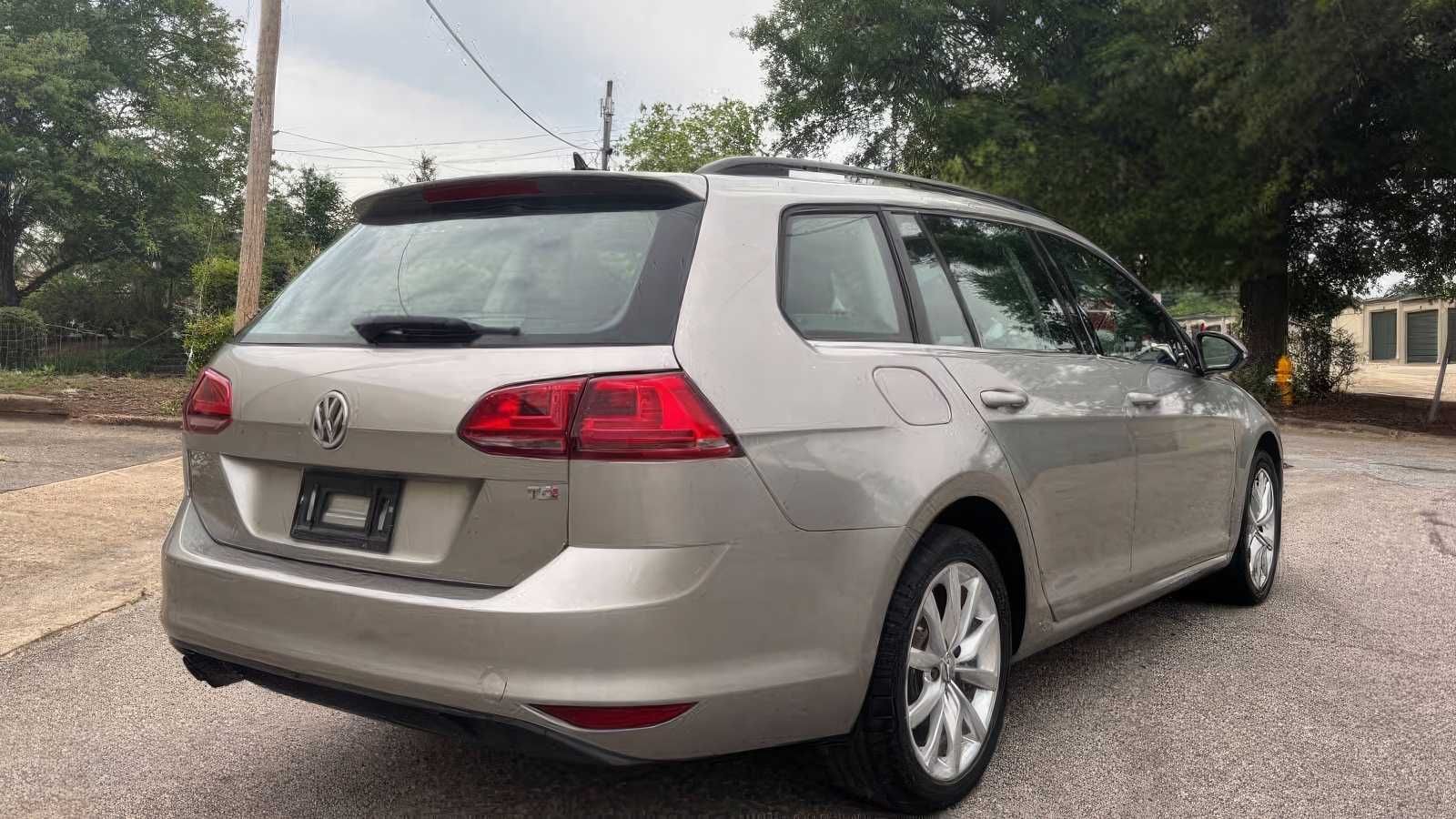 2016 Volkswagen Golf SportWagen TSI SE