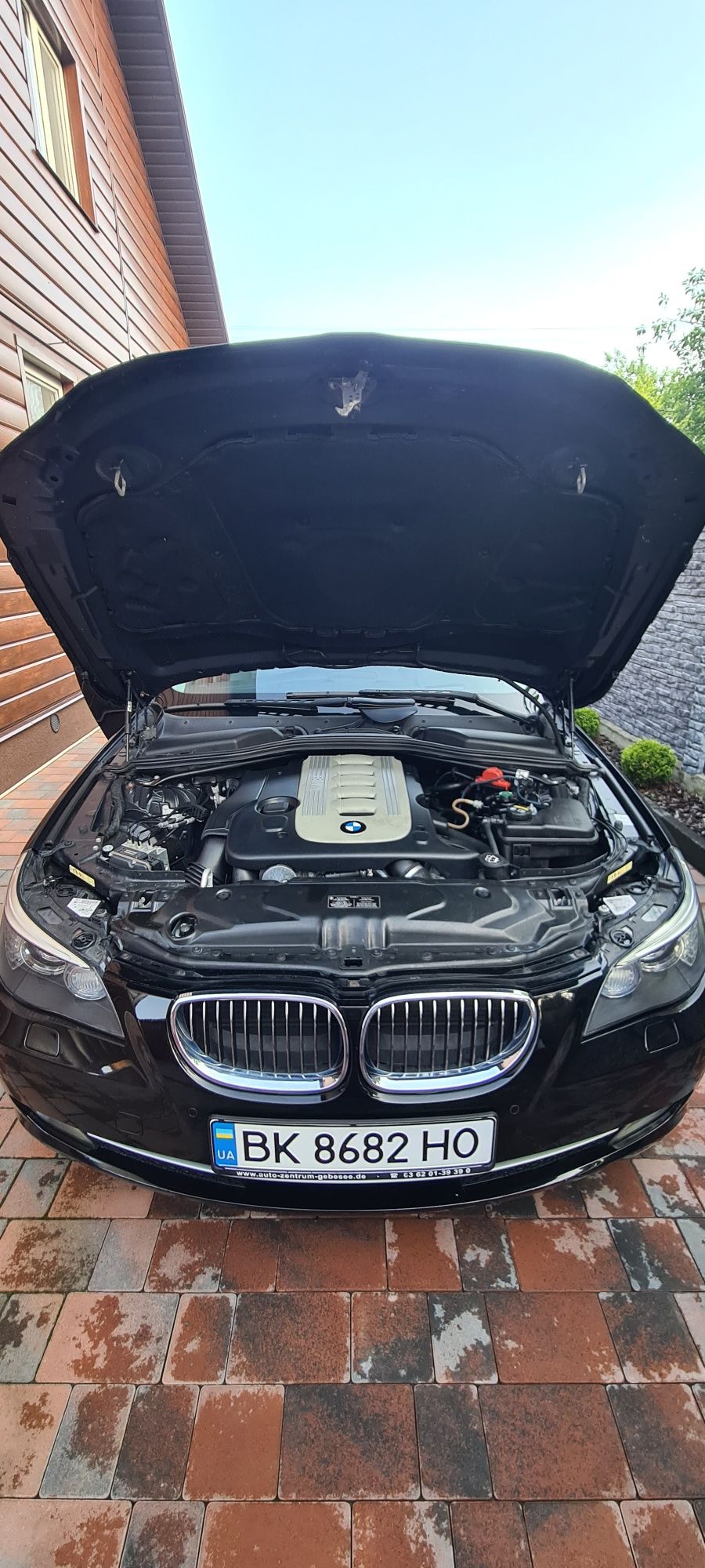 Продам BMW E 61 пригнану з Німеччини в ідеальному стані , обслужену