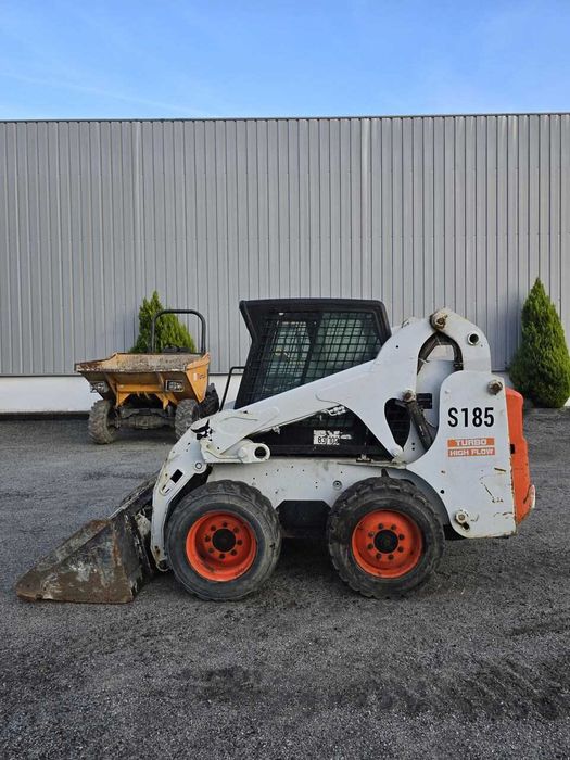 Mini Pá Carregadora Bobcat S185 - Matriculada