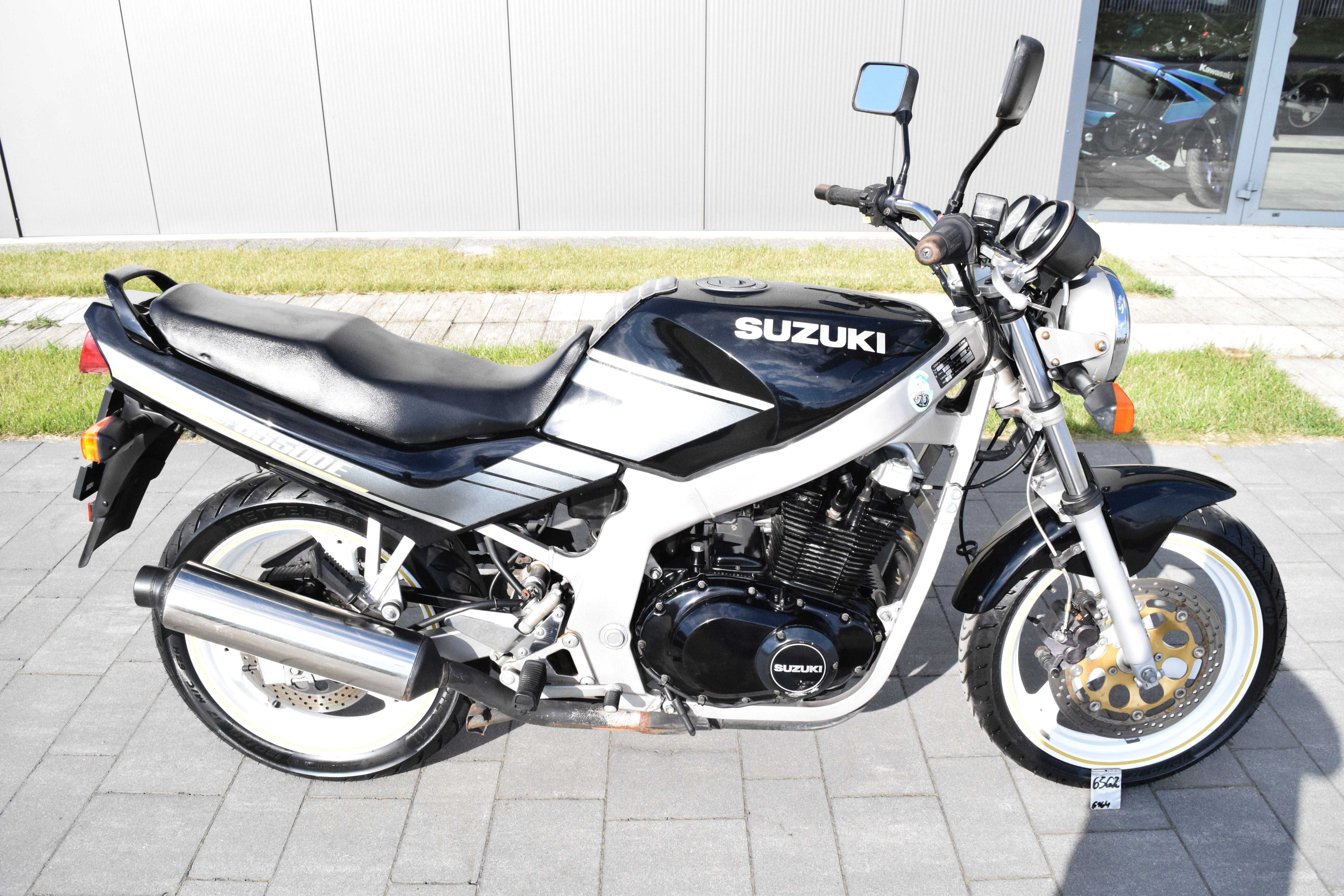 Suzuki GS 500 oryginalny stan, nowe opony, dok. na km, z DE, A2***