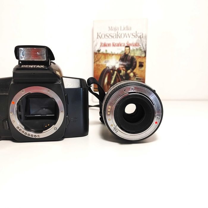Analogowa Lustrzanka PENTAX Z-10 z obiektywem Sigma 28-80 1:3,5-5,6