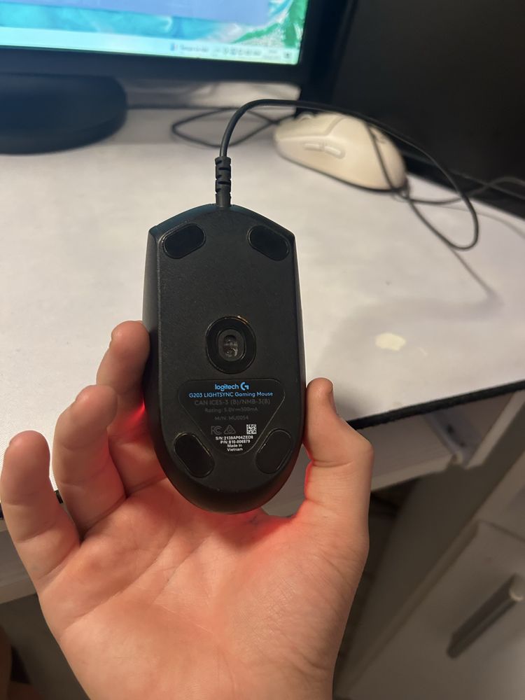 Мишка logitech g203