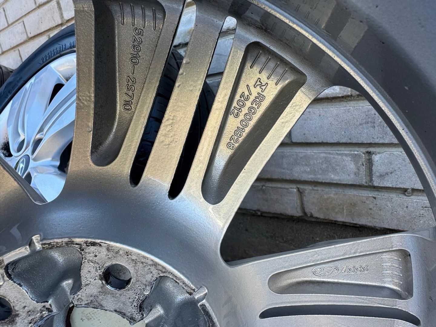 KOŁA FELGI OPONY HYUNDAI 225/60R17 IX35