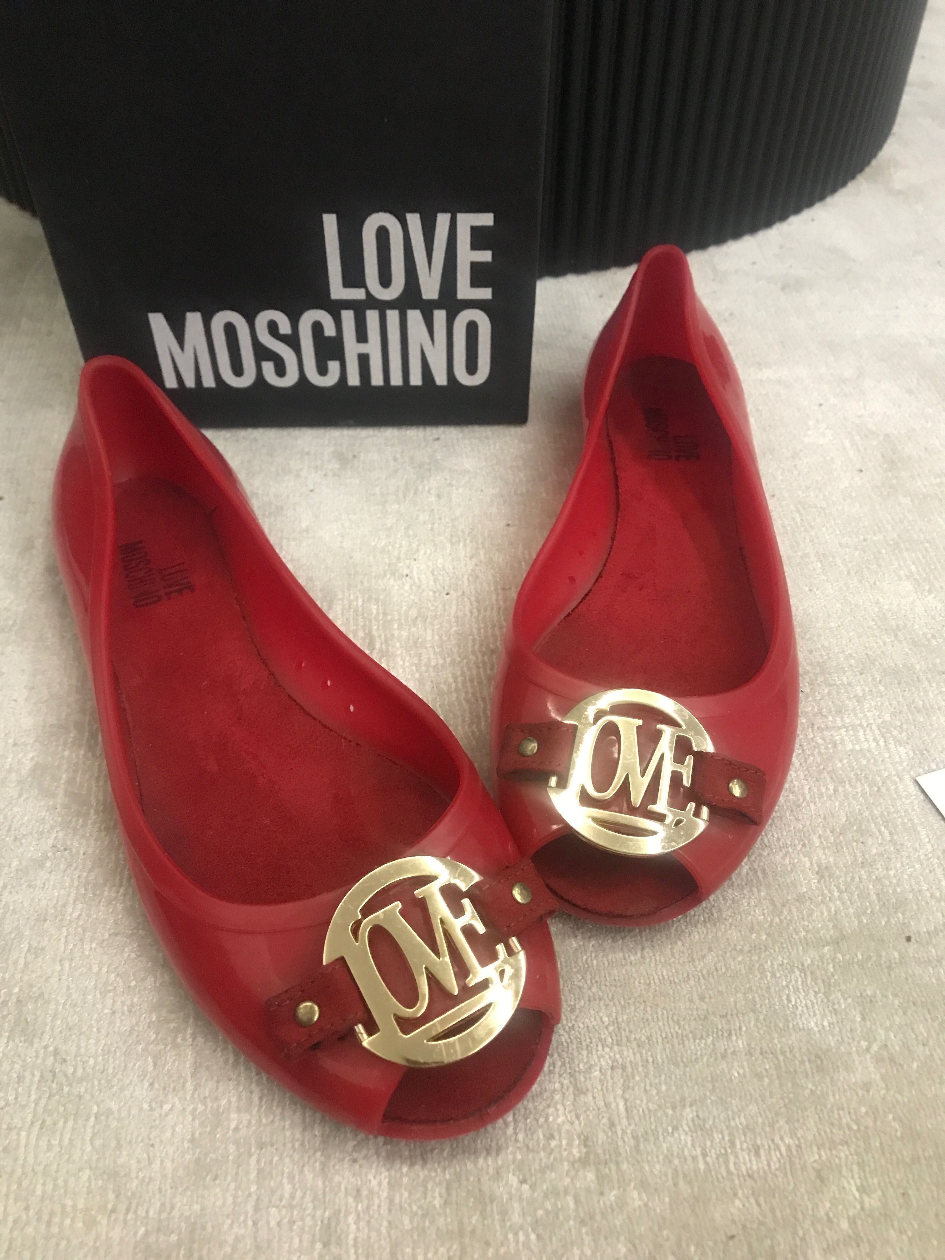 Baleriny Love Moschino