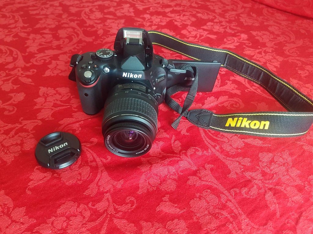 Máquina Fotográfica Nikon D5100