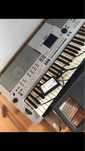 Синтезатор Yamaha PSR S500 з автокомпонементом