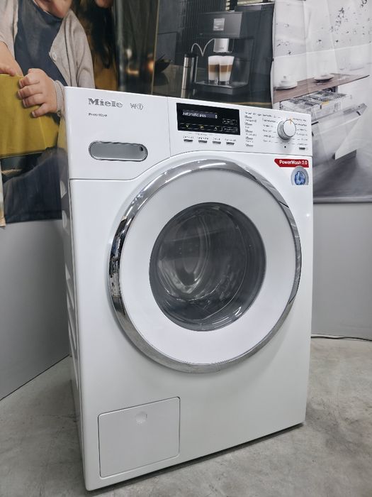 Пральна машина Miele W1 преміум PowerWash функція Пар 8кг з Швейцарії