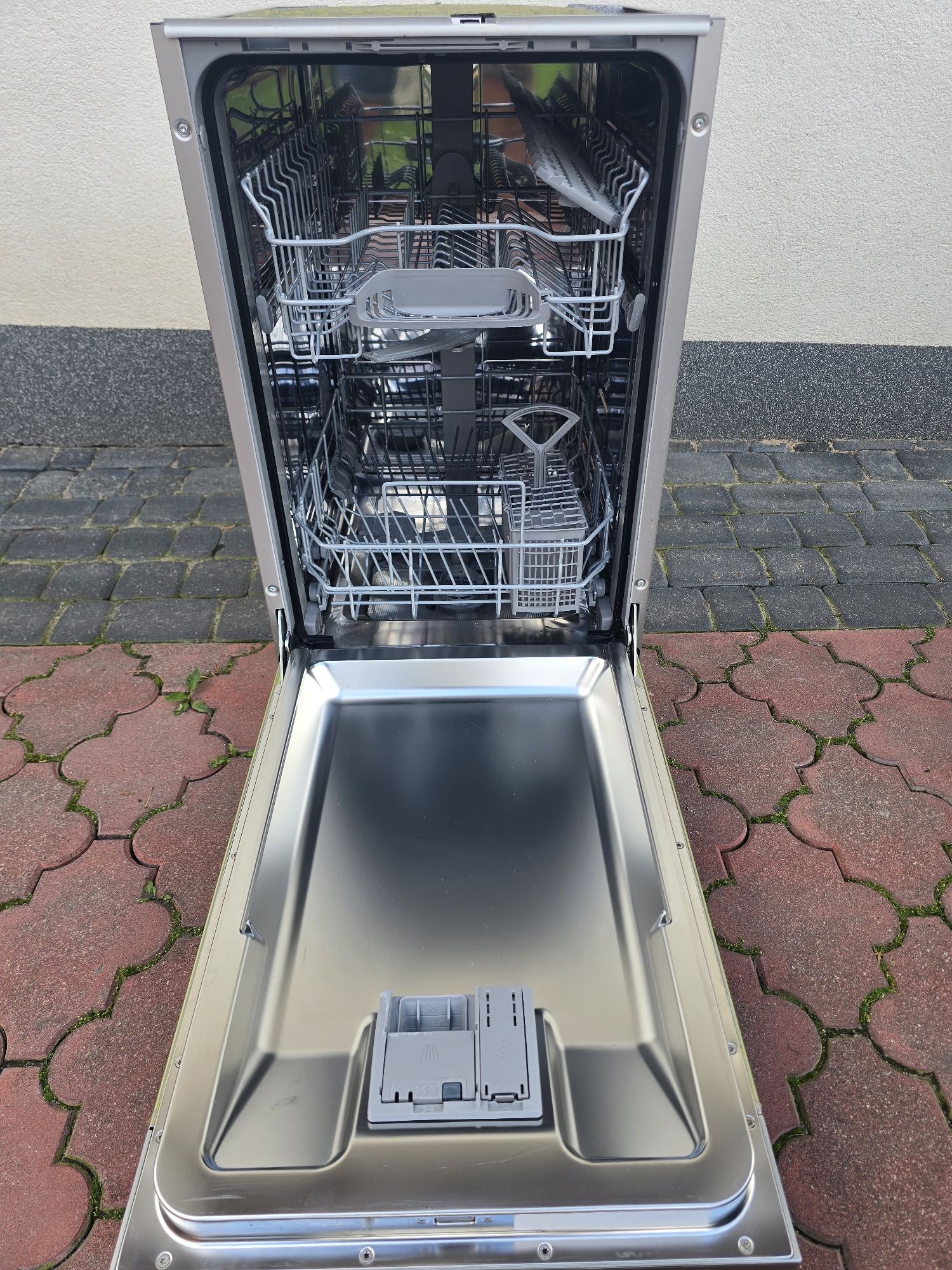 Zmywarka BOSCH 45CM Srebrna A+++ Wi-FI WyswLed Stan Bdb