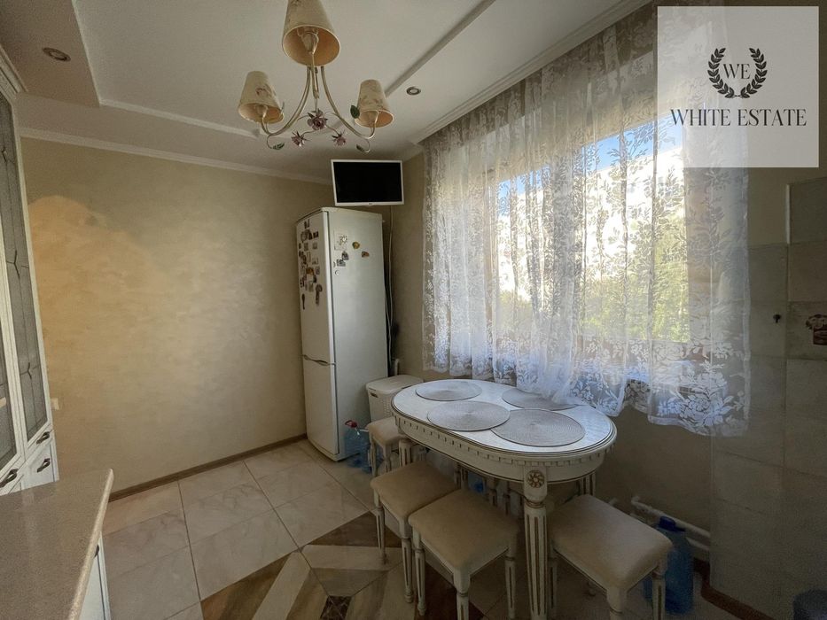 Продаж 4 кім. квартири по вул. Золотогірська