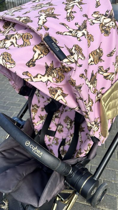 Cybex mios spacerówka różowa ze skrzydłami