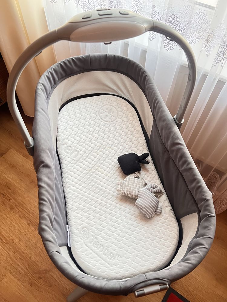 Łóżeczko Chicco Baby Hug 4w1 z dodatkowym materacem