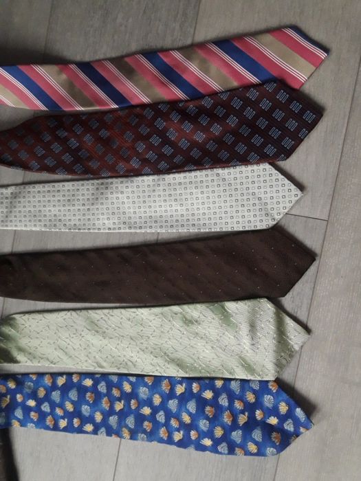 Zestaw markowych krawatów Joop, Ungaro, Feraud