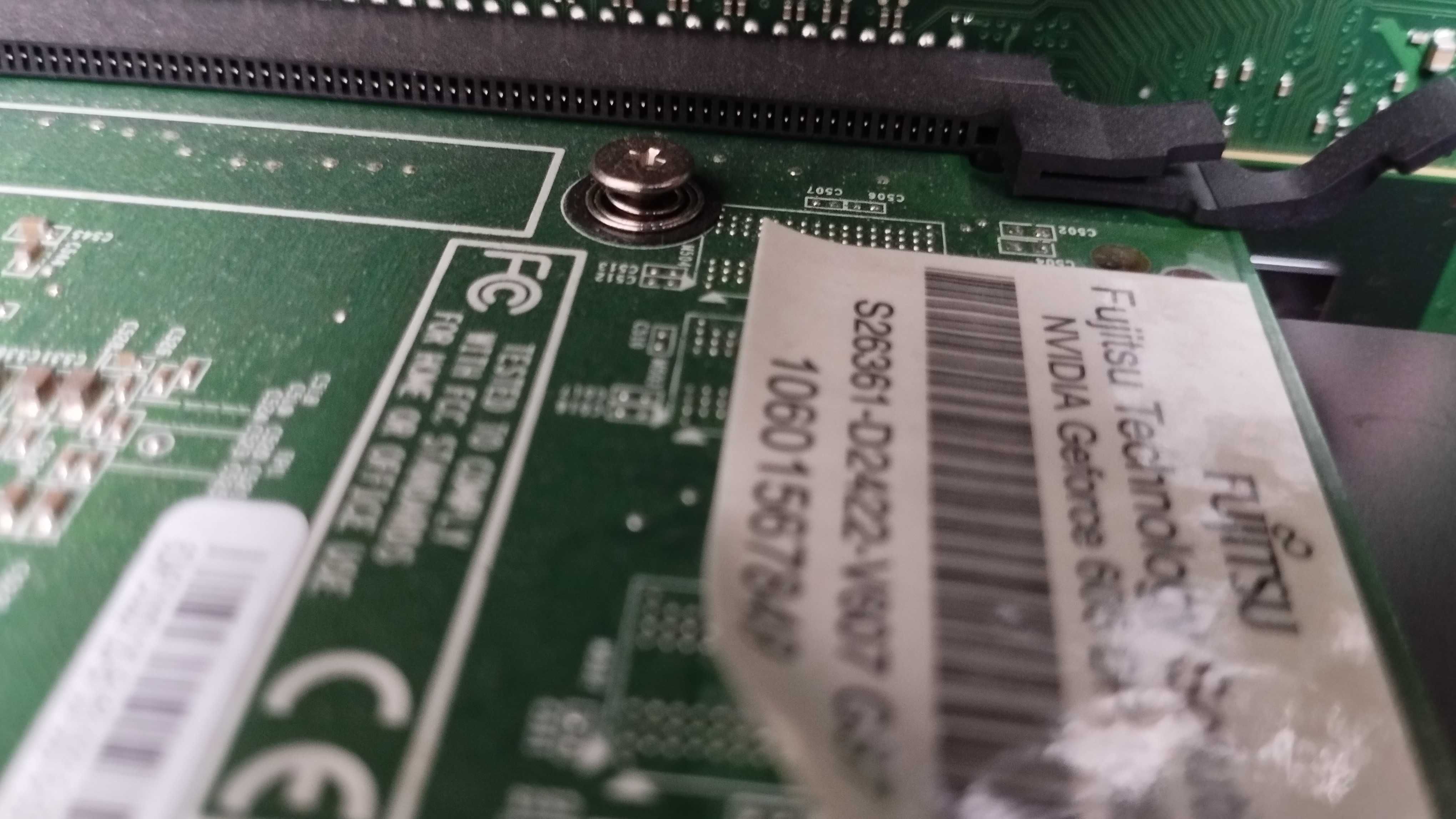 Системний блок FUJITSU G2120/4 GB DDR3/GEFORCE 605 1GB/БЕЗ HDD.