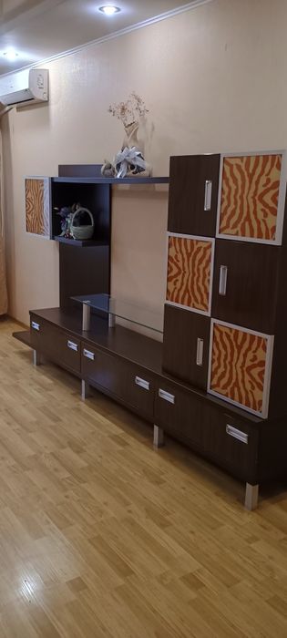 Сдам 3 комнатная квартира Таирова Королева Вильямса 4 этаж