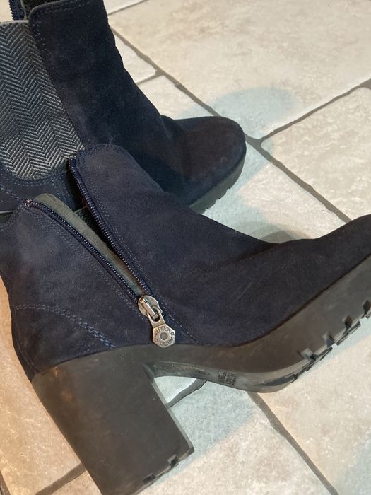 Buty Tommy Hilfiger na obcasie 37