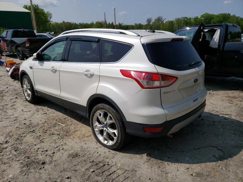 Разборка шрот Ford Escape 3rd gen C520