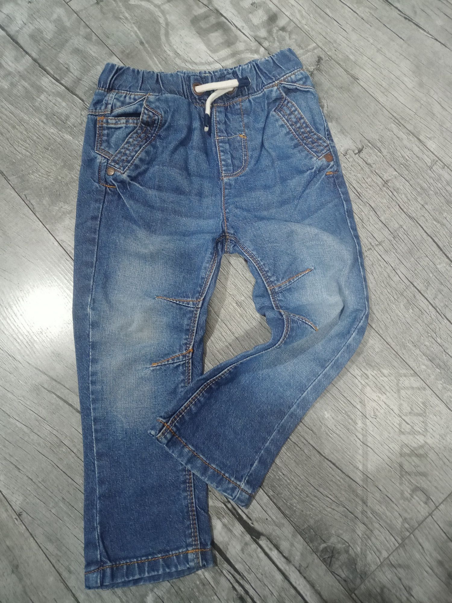 Next spodnie jeansowe r.92