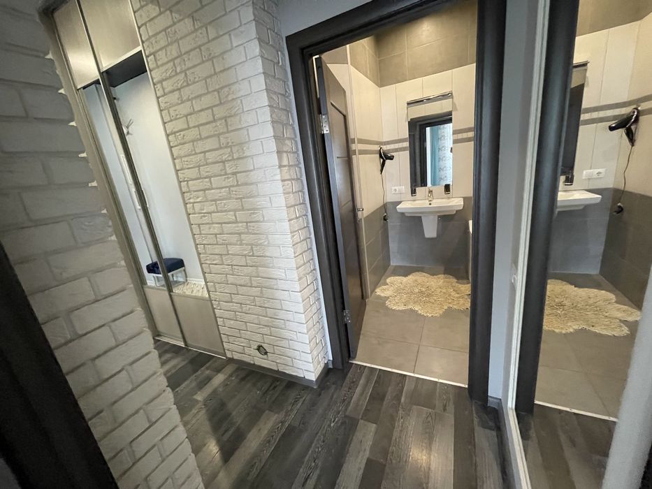 Квартира-студія люкс на пр Гагаріна