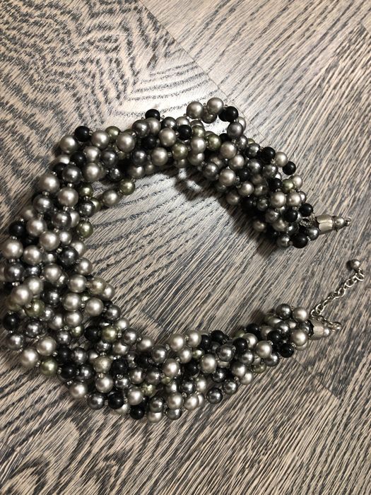 Намисто жіноче типа срібло і чорний колір