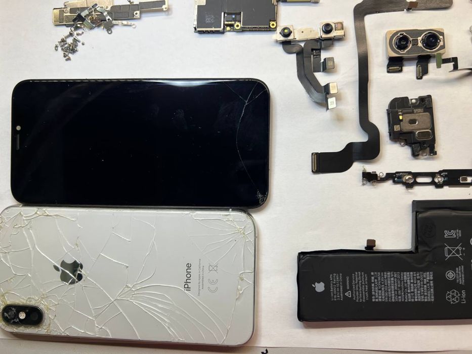 iPhone XS на запчастини | Ориг дисплей, АКБ 90%, камери плата