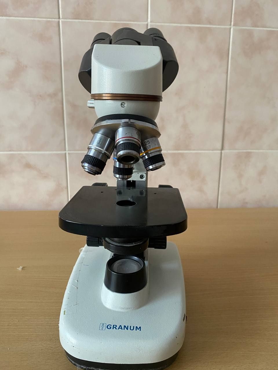 микроскоп Granum W 1002