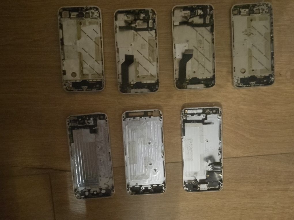 Лот корпусов на iPhone 5, 5s, se