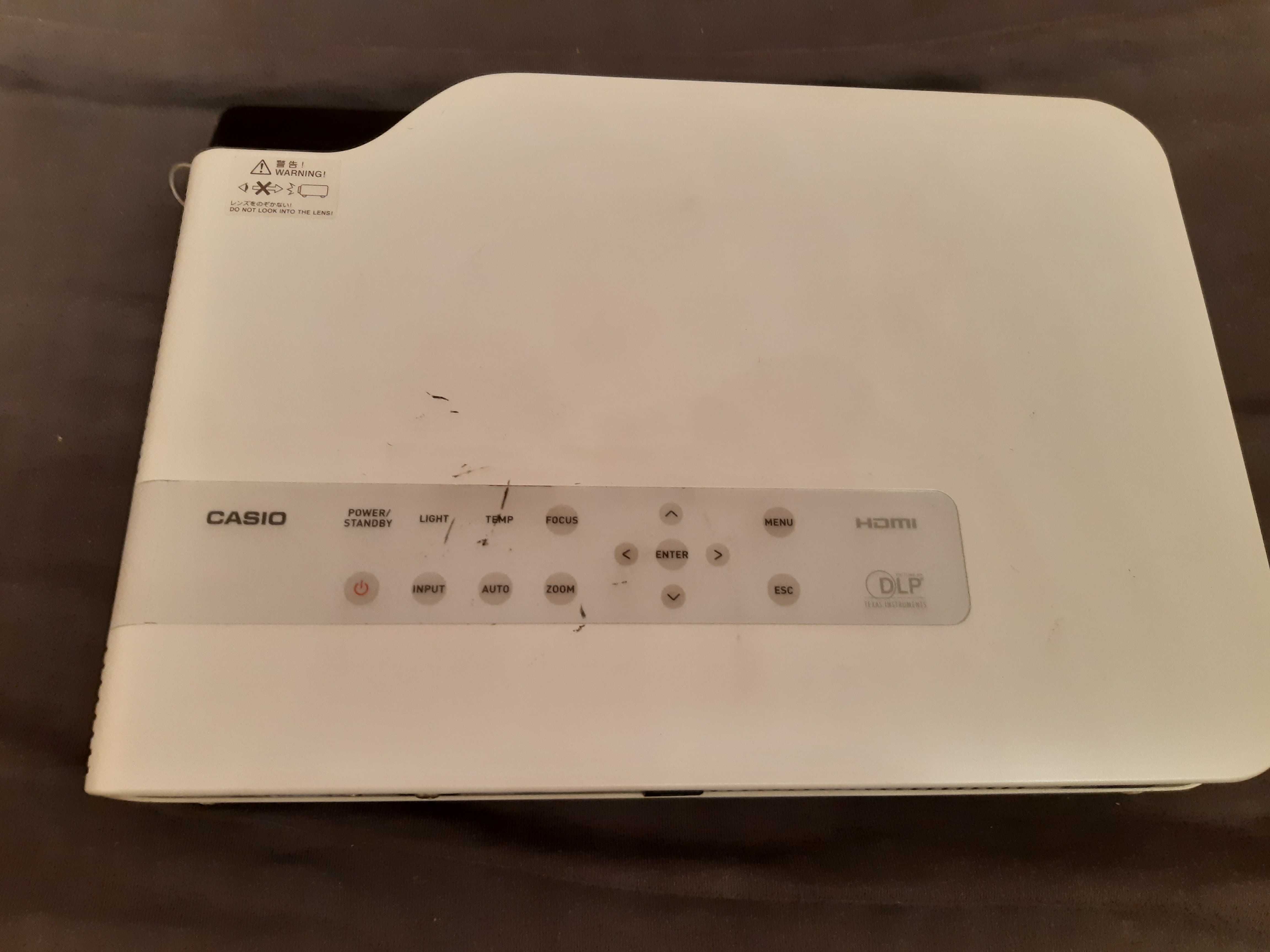 Projektor laserowy Casio XJ-A130