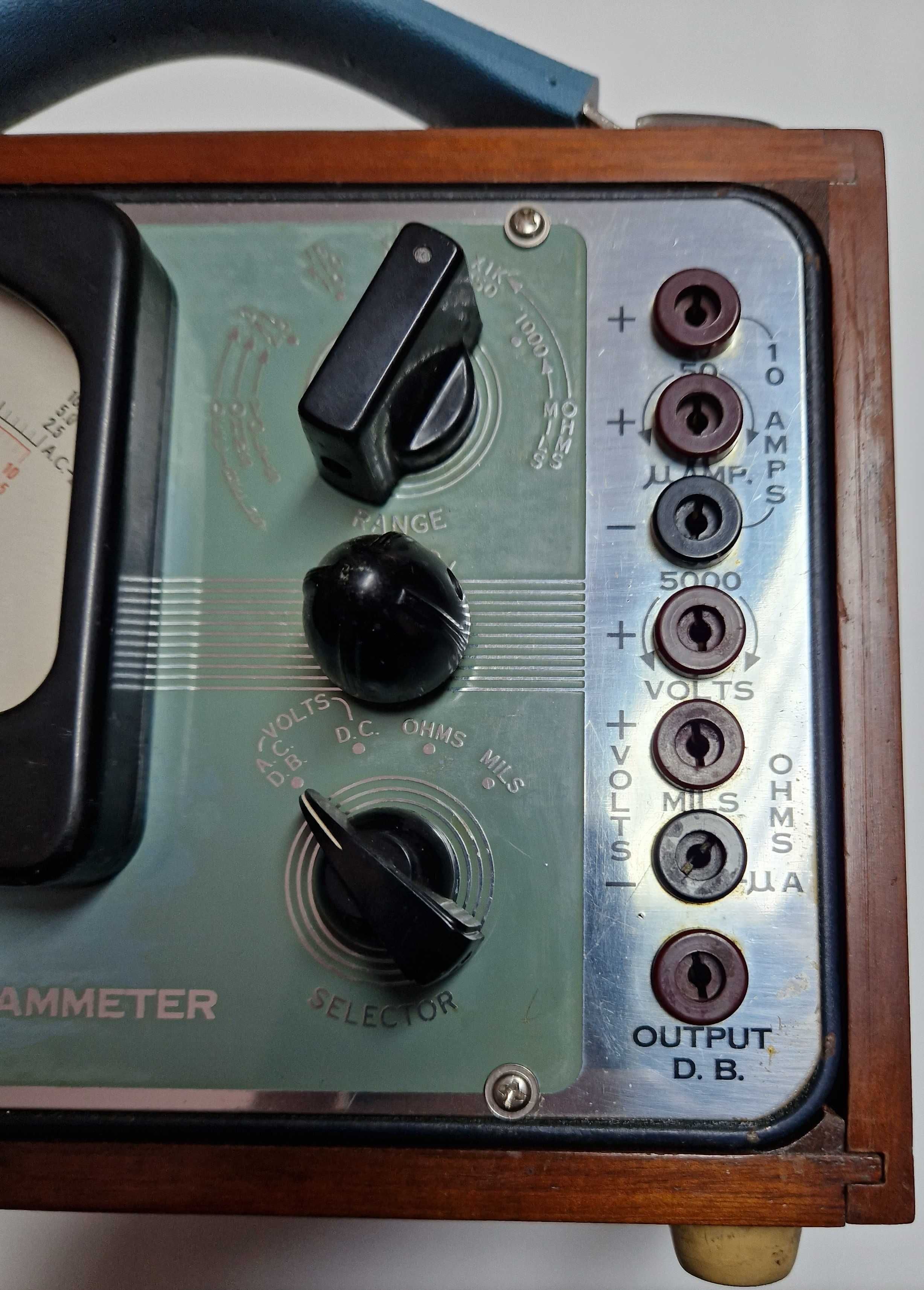Vintage Hickok Model 435 Volt-Ohm-Milliammeter Tester