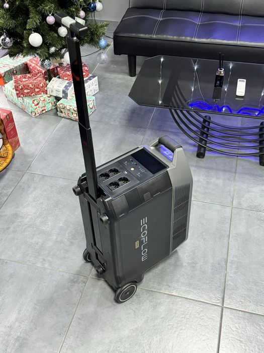 Зарядна станція Ecoflow Delta Pro