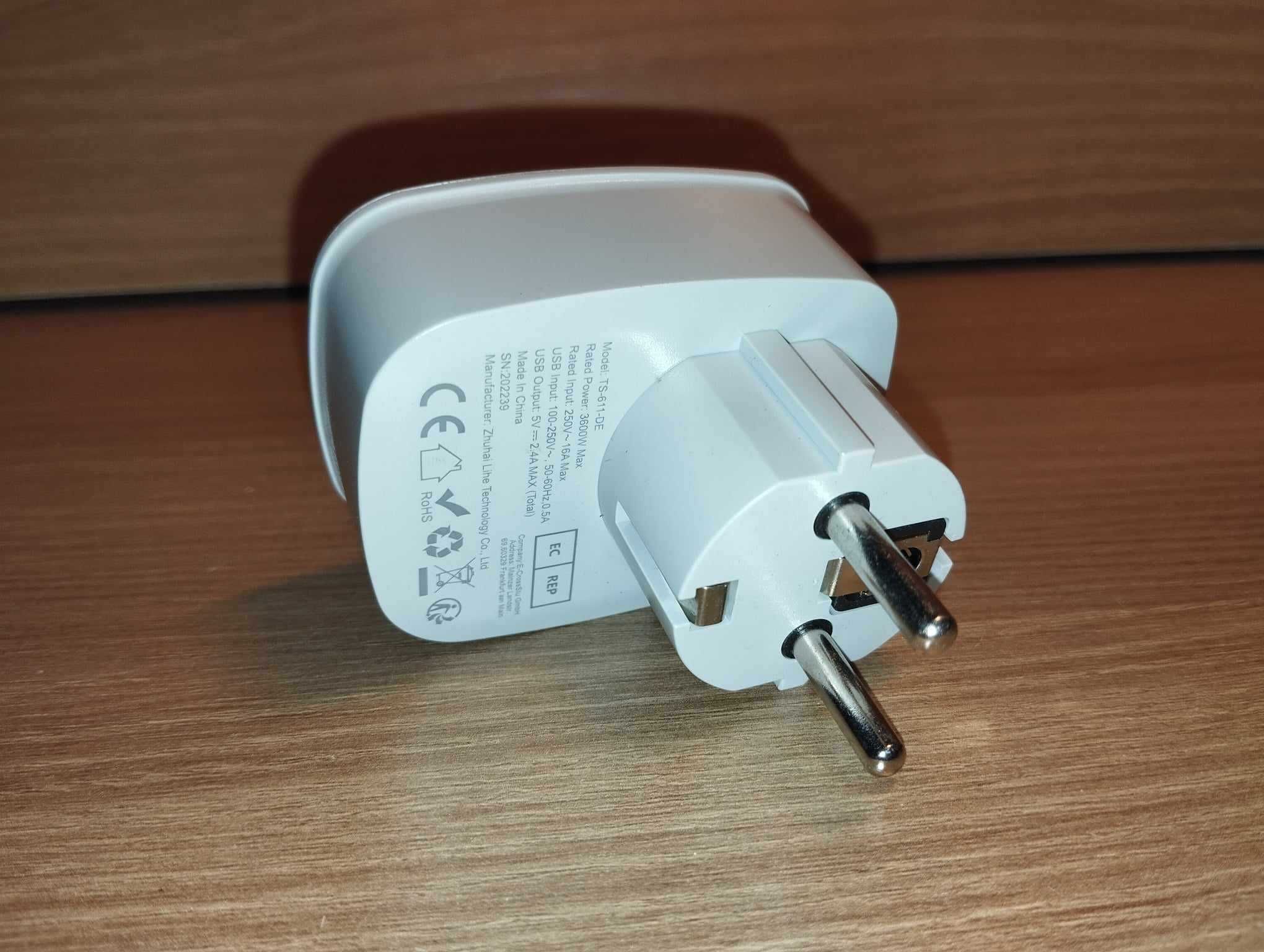 Tessan - Przejściówka do Gnaizdka z wejściami USB