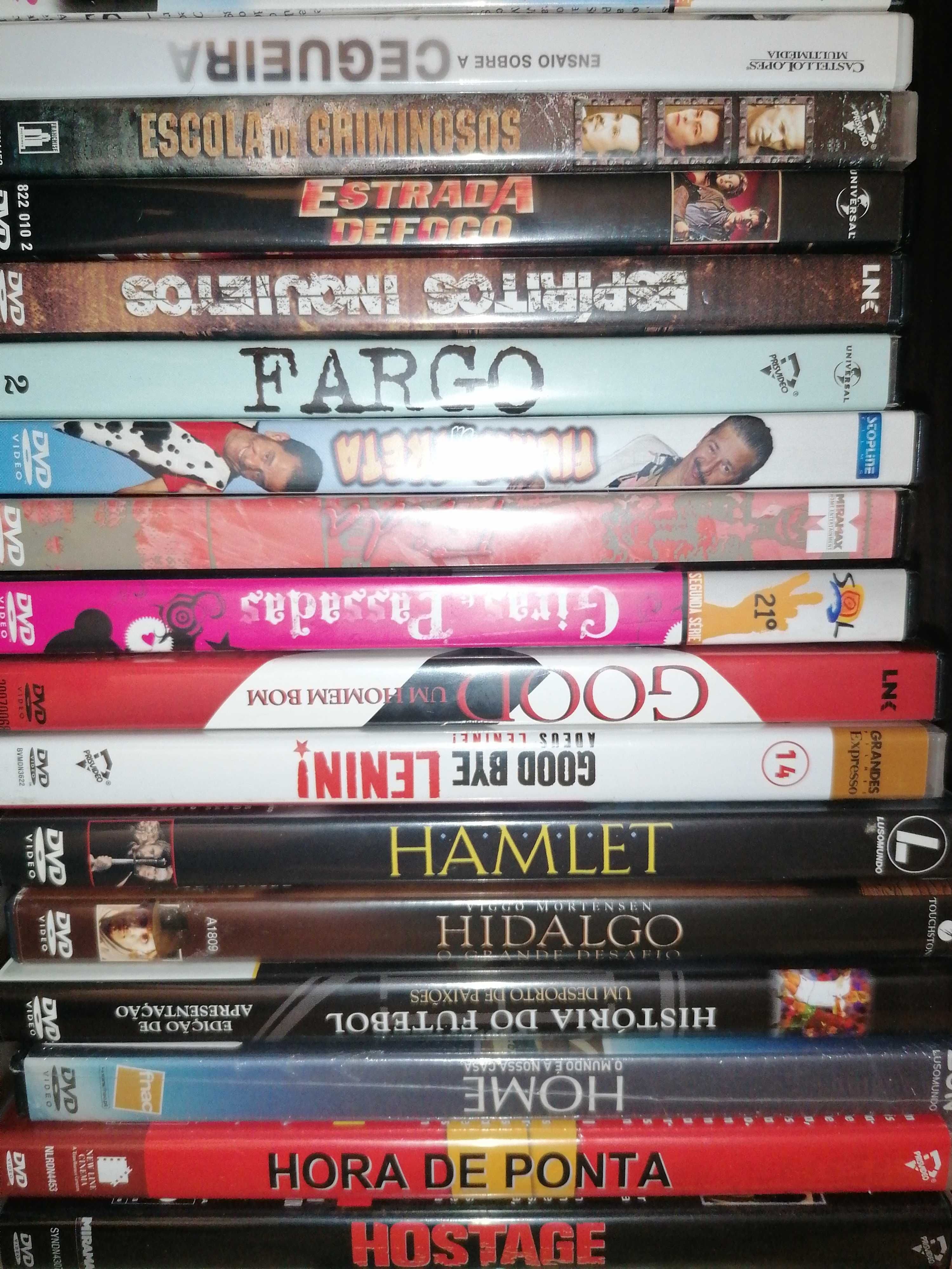 Filmes em DVD variados