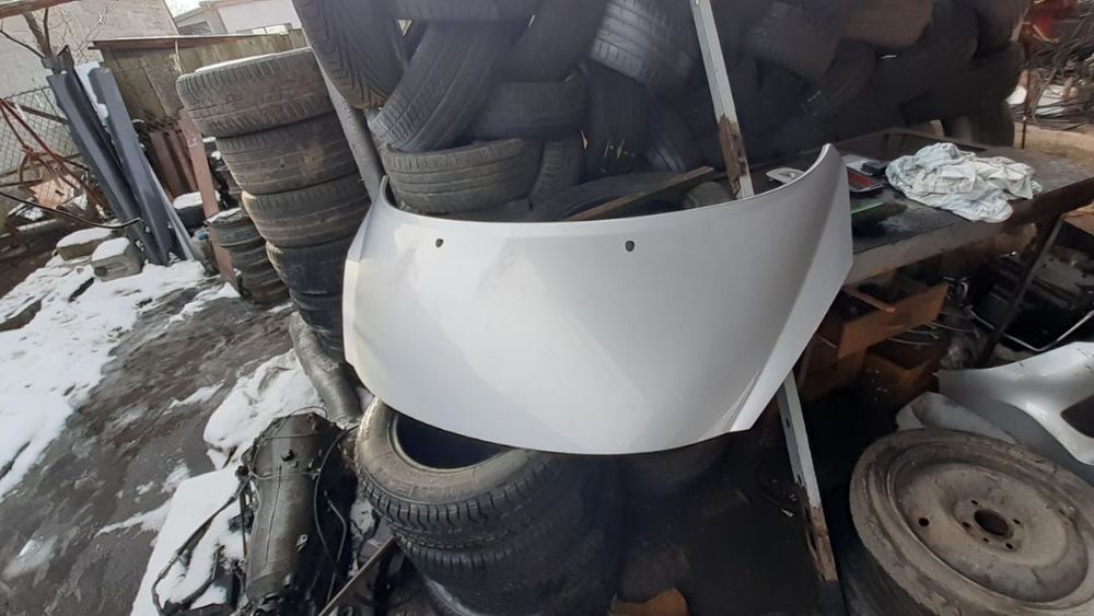 Maska pokrywa silnika peugot 207