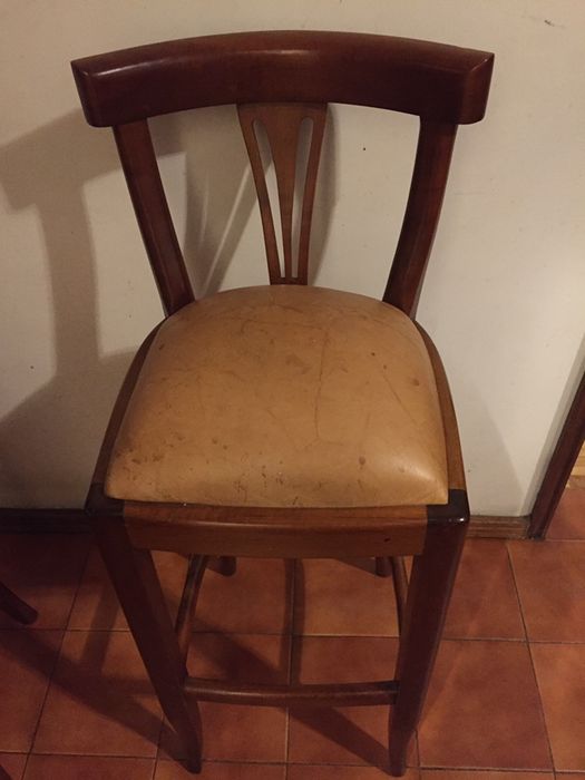 20€ Vendo cada cadeira de bar