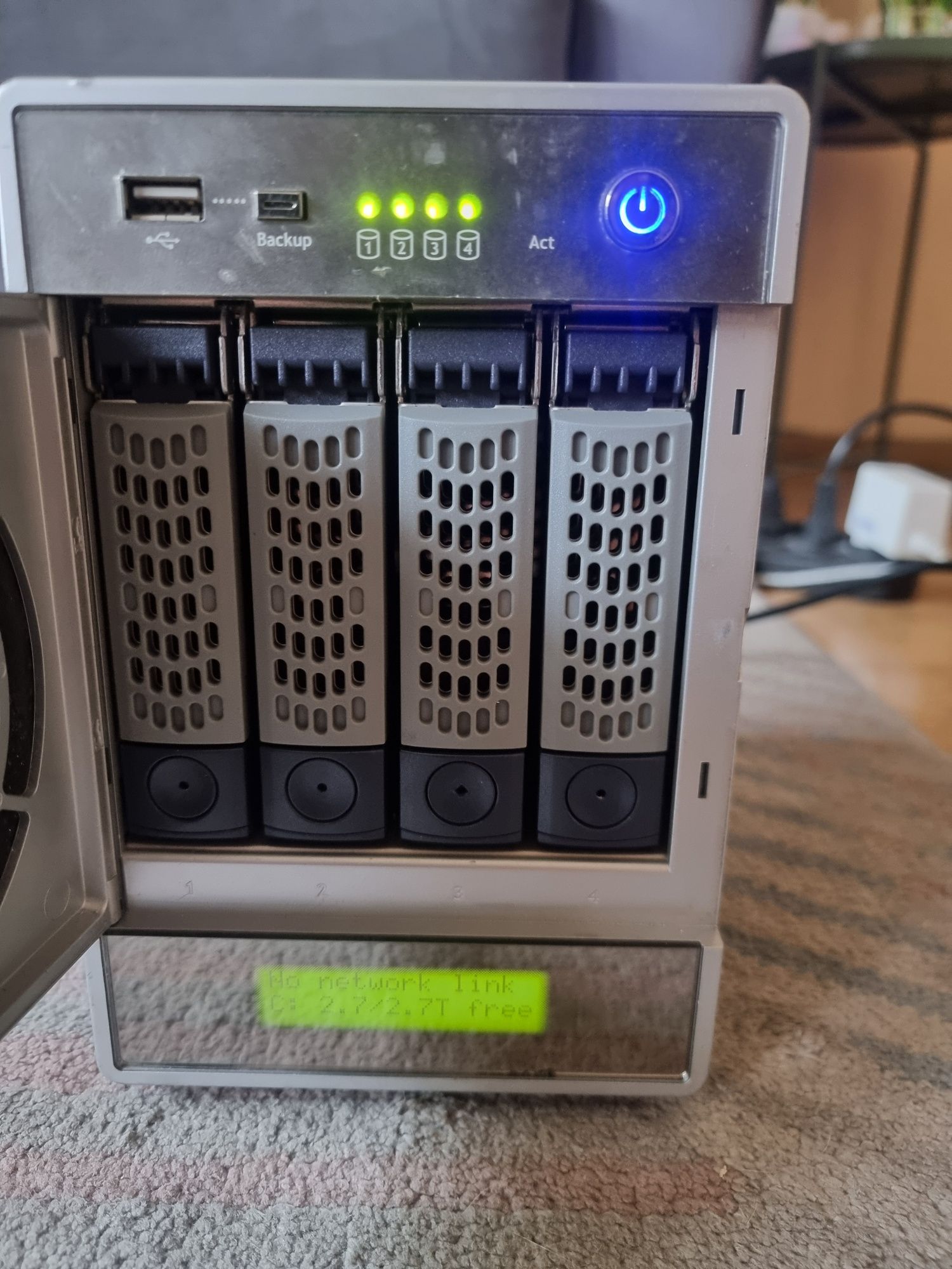 Serwer NAS Netgear RND4410 3x1TB