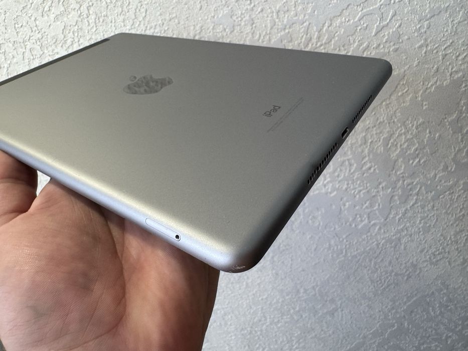 iPad 6 2018 32Gb WiFi +4G LTE Space Gray
