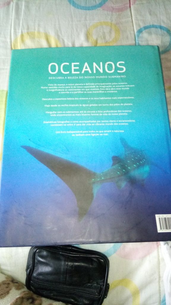 Livro Oceanos de daniel gilpin