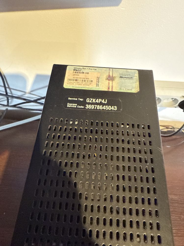Komputer Dell Vostro 220, Windows 10, Core2Duo, 2GB, 120GB HDD