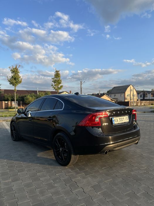 Volvo S60 2012 року, 3.0T