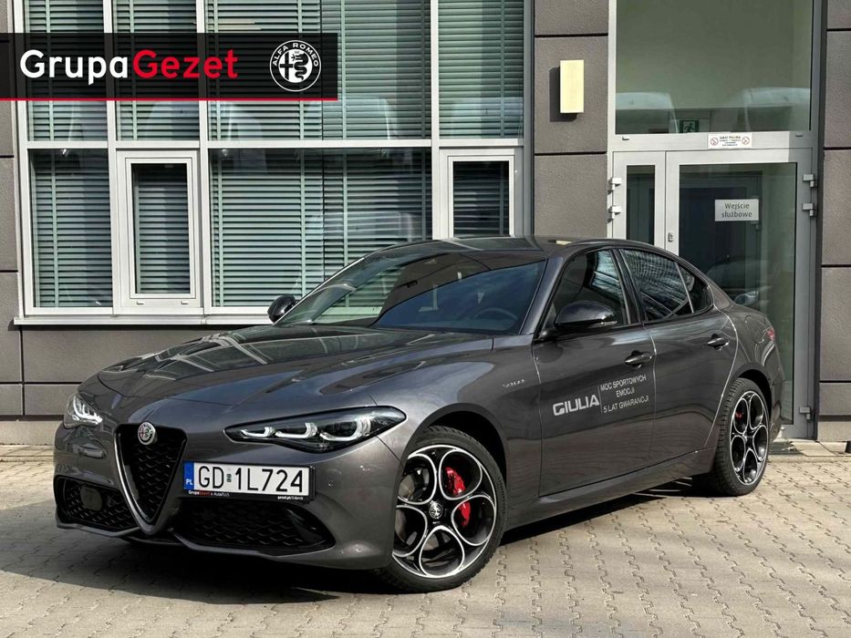 Alfa Romeo Giulia Veloce 2.0 GME 280 KM Q4 Demo
