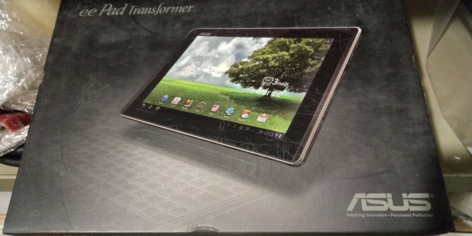 Планшет Asus Eee Pad Transformer TF101